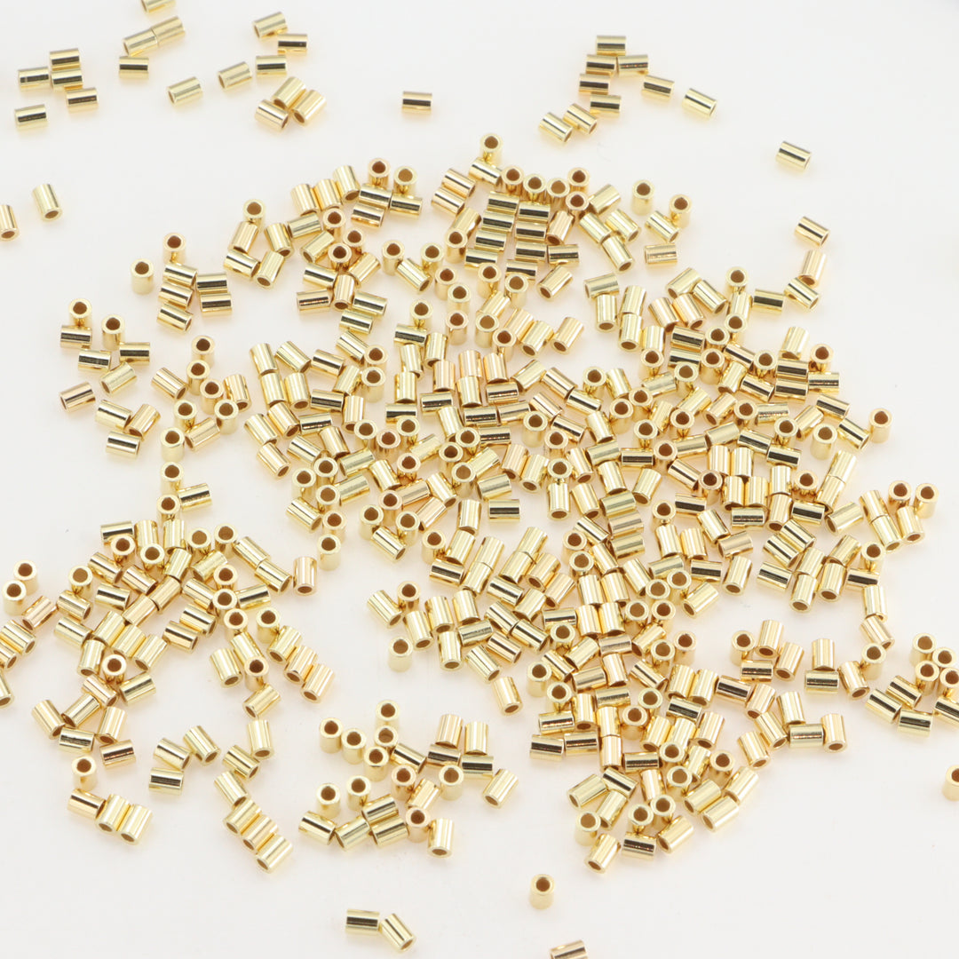 Find Wireklemme perler i forgyldt sterlingsølv, rør 2 x 1,5 mm storkøb hos Beadhouse of Copenhagen i dag, med en altid hurtig levering!