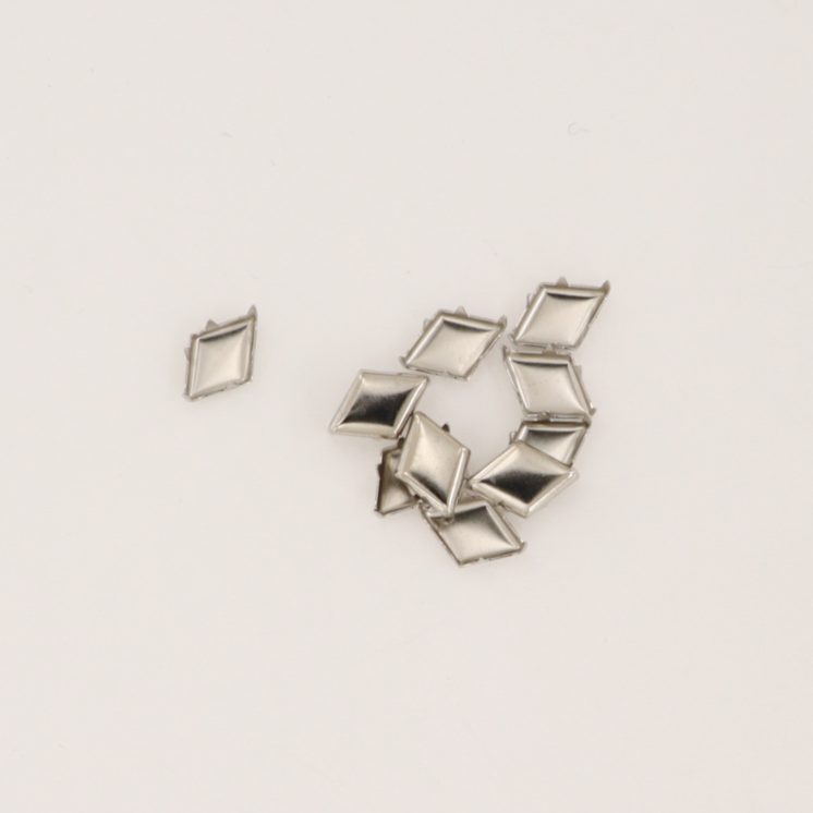 Nitter, diamantformede, forsølvet messing, 10-100 stk