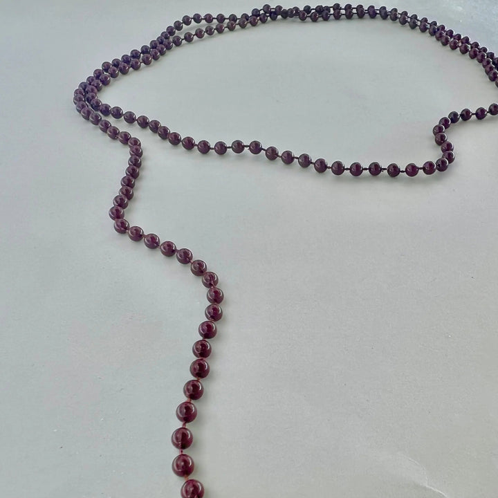 Halskæde med plastikperler på snor Beadhouse of Copenhagen