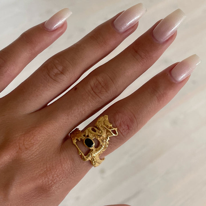 Find Fingerring, drage med onyx, forgyldt sterlingsølv hos Beadhouse of Copenhagen i dag, med en altid hurtig levering!