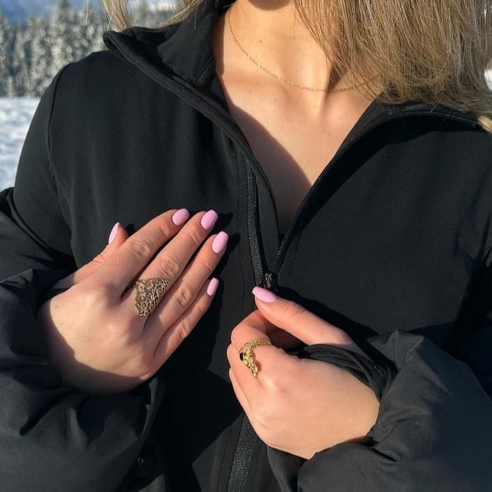Find Fingerring, drage med onyx, forgyldt sterlingsølv hos Beadhouse of Copenhagen i dag, med en altid hurtig levering!