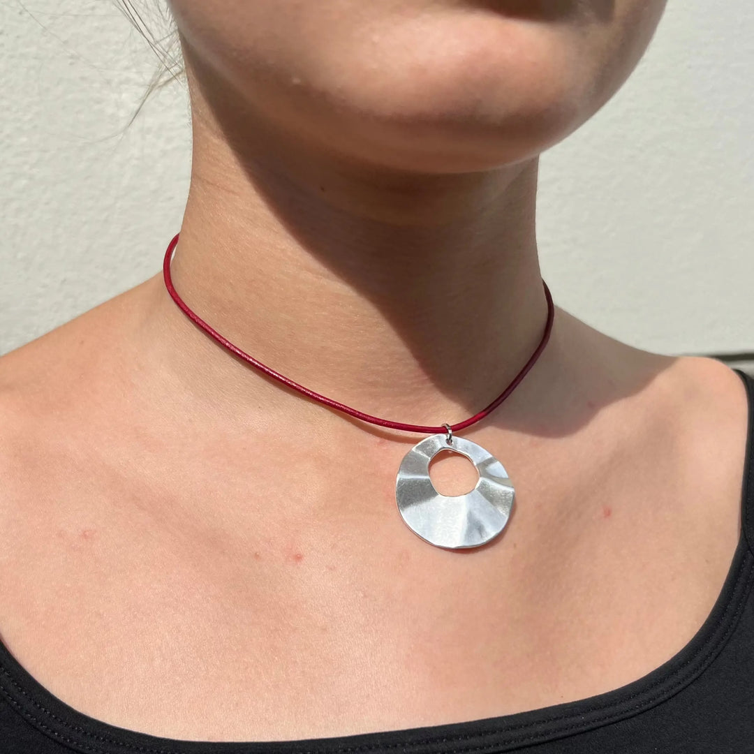 Halskæde, lædersnor, forsølvet messing, flere varianter, 37-40cm Beadhouse of Copenhagen