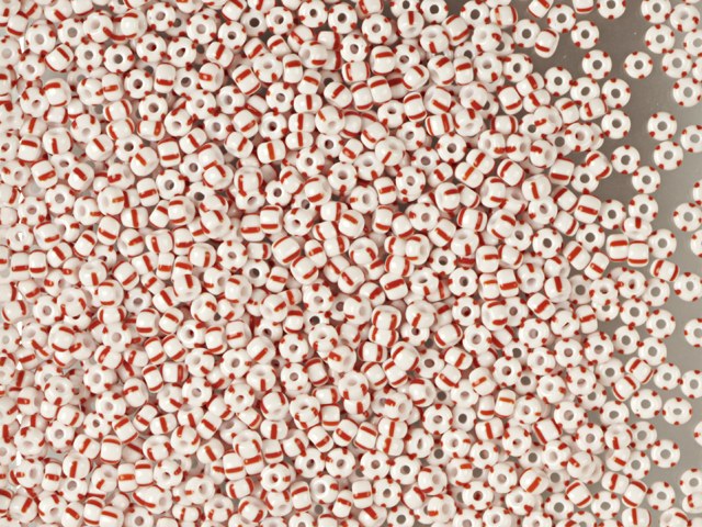 Find Stribede glasperler, preciosa, hvid/4 røde striber, storkøb blandt vores store udvalg af  Preciosa Seed Beads hos  Beadhouse of Copenhagen i dag. Husk gratis fragt over 400kr