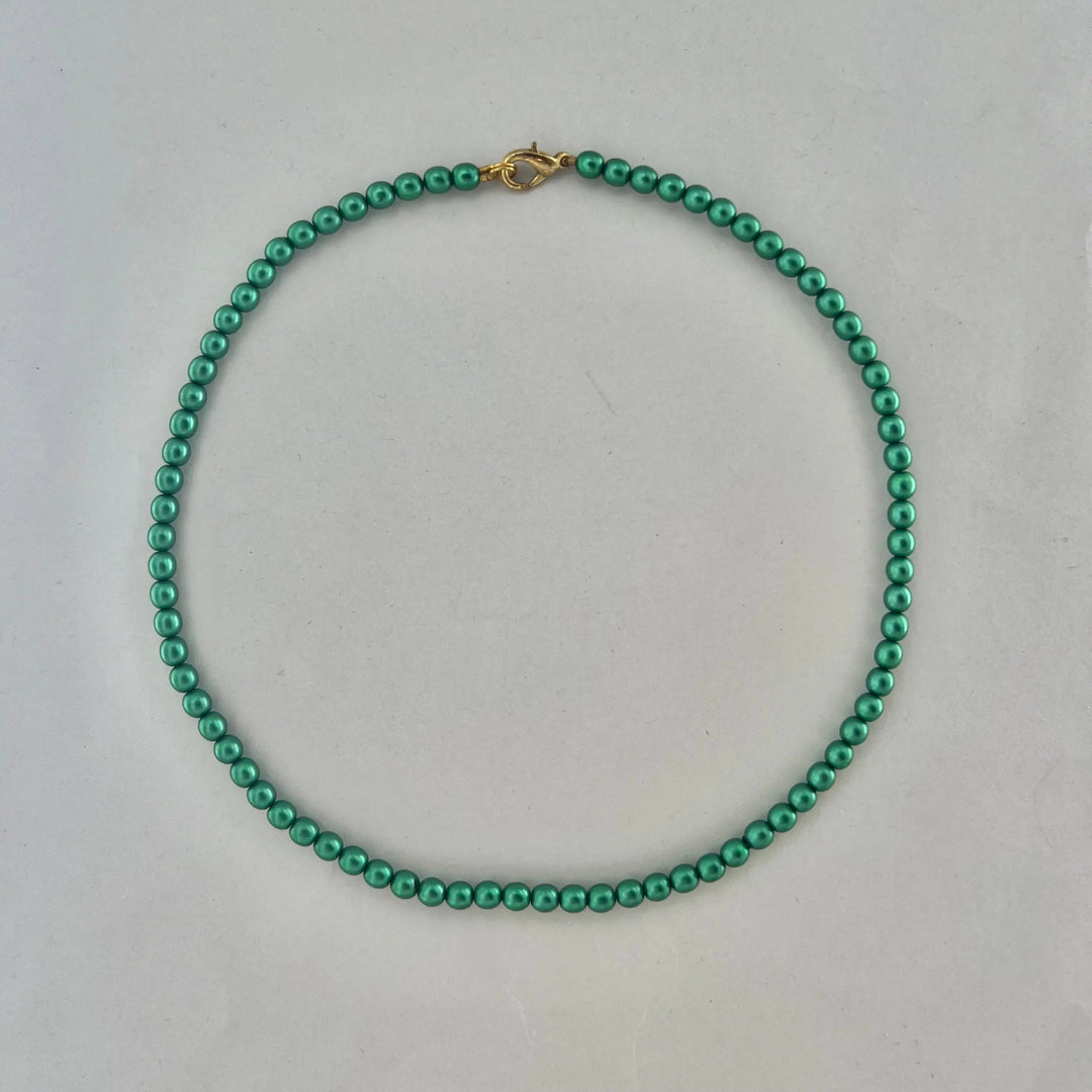 Halskæde, voksperlekæde, forgyldt messing, 42-44 cm Beadhouse of Copenhagen