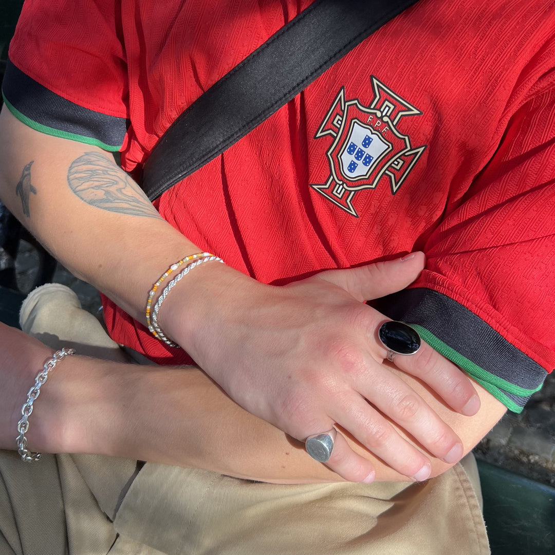 Find Fingerring, stor oval onyx, sterlingsølv unisex hos Beadhouse of Copenhagen i dag, med en altid hurtig levering!