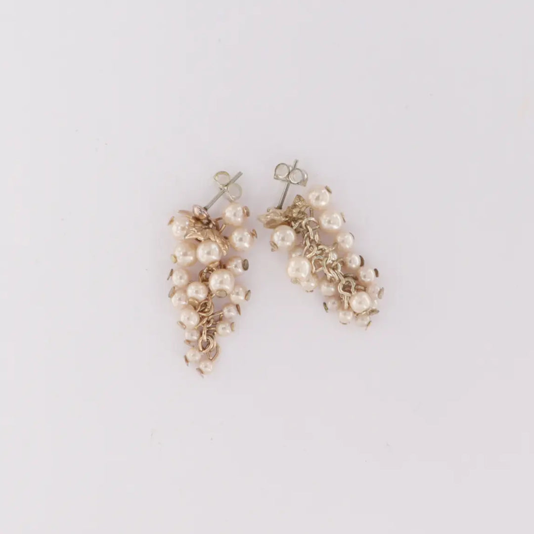 Øreringe, forsølvet messing, vindrue med perler Beadhouse of Copenhagen