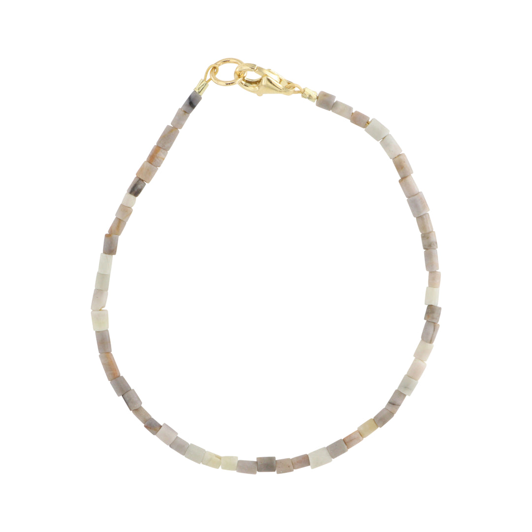 Find Armbånd, lys broget jaspis rørperler, 16 - 20 cm hos Beadhouse of Copenhagen i dag, med en altid hurtig levering!