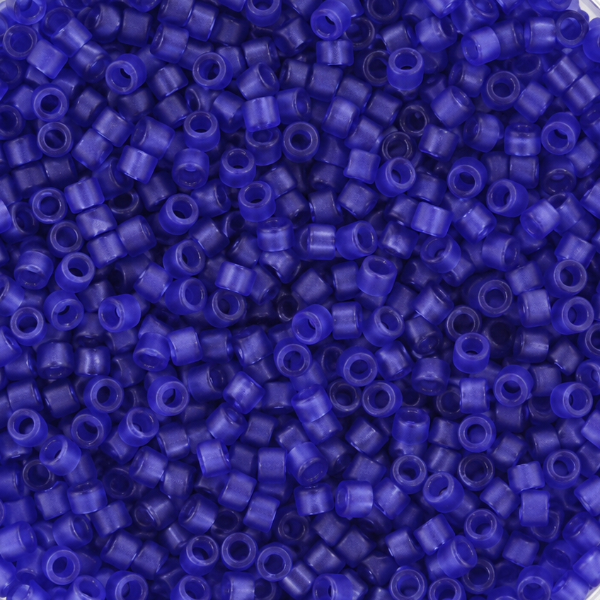 Find Blå glasperler, miyuki delica's 11/0, dyed semi frosted transparent cobalt blandt vores store udvalg af  Miyuki Delica hos  Beadhouse of Copenhagen i dag. Husk gratis fragt over 400kr