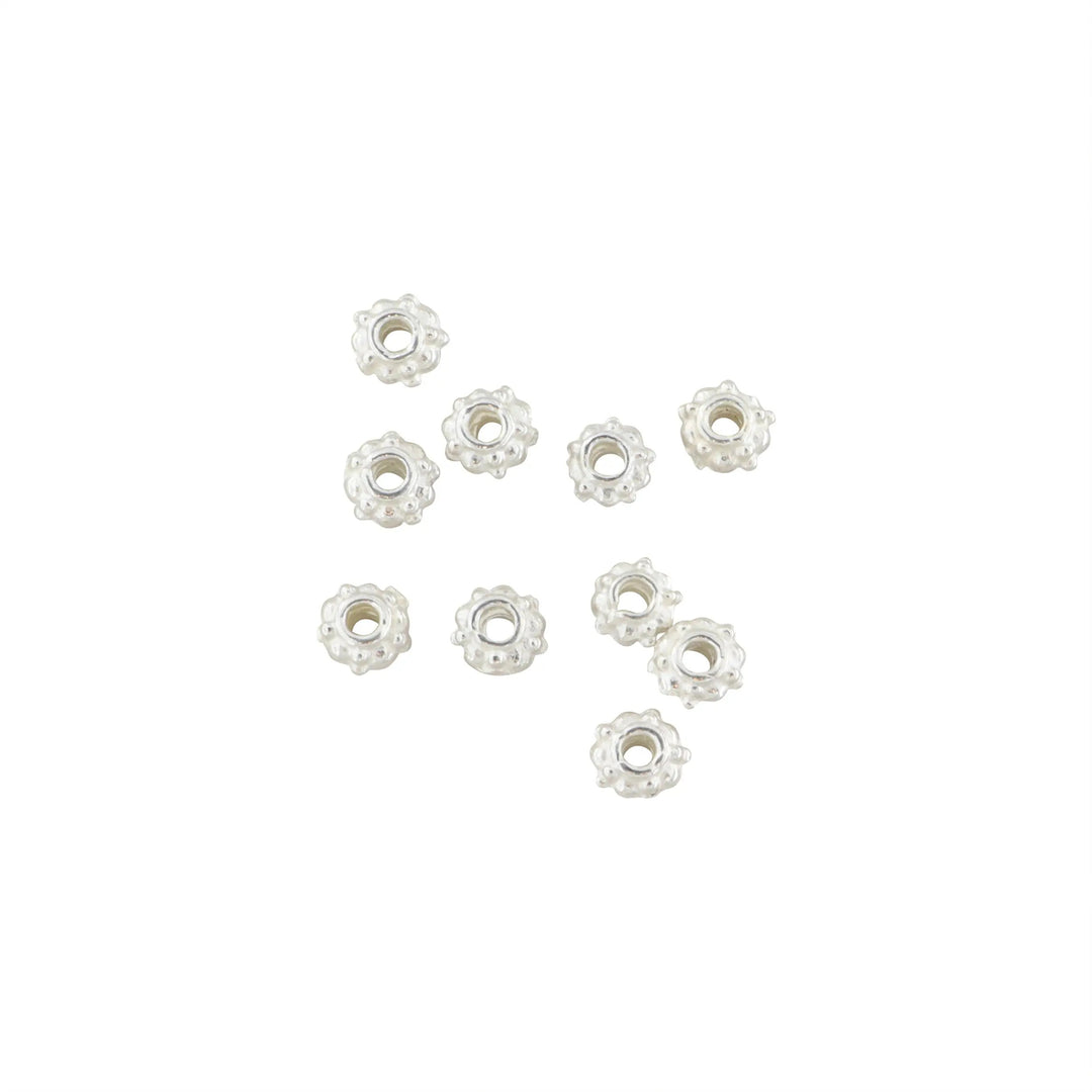 Metalperler, filigran chunky blomst, forsølvet messing, 6-7 mm. storkøb BOC