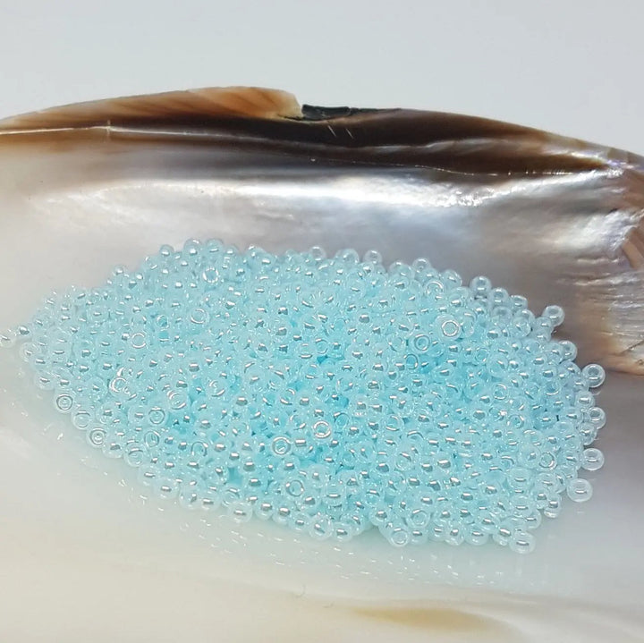 Blå glasperler, miyuki rocailles seed beads, ceylon light aqua Krea