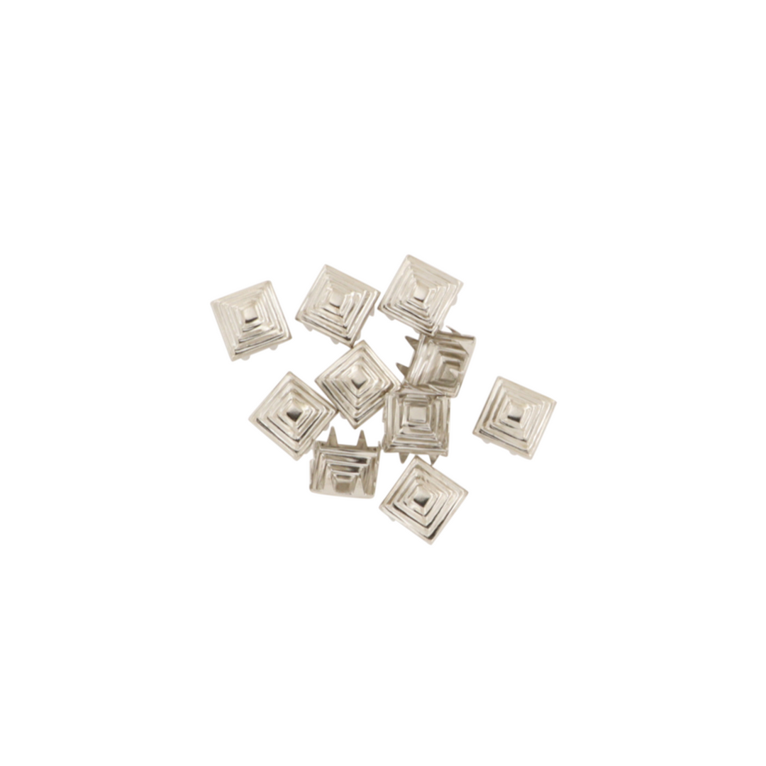 Nitter, pyramideformede m. mønster forsølvet messing, 10-100 stk Beadhouse of Copenhagen