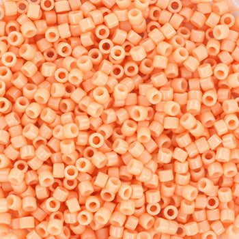 Orange glasperler, miyuki delica's 11/0 opaque dyed tea rose 2111 Krea