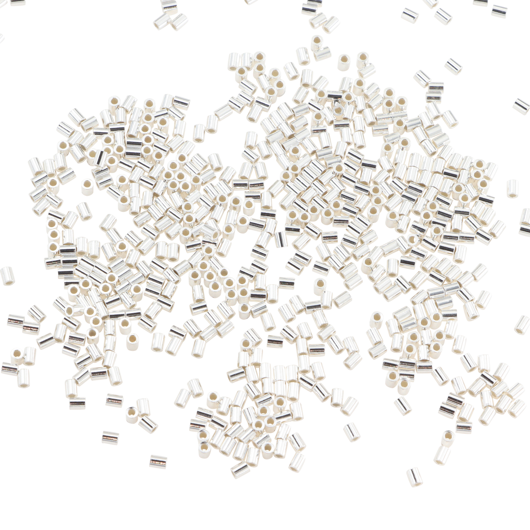 Hitta Wire clip pärlor i sterling silver, tub 2 x 1,5 mm bland vårt stora urval av Smyckesdelar på Beadhouse i Köpenhamn i dag. Kom ihåg fri frakt över 400 DKK