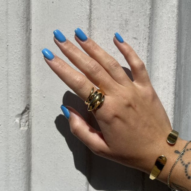 Find Fingerring, cobra ring, forgyldt sterlingsølv hos Beadhouse of Copenhagen i dag, med en altid hurtig levering!