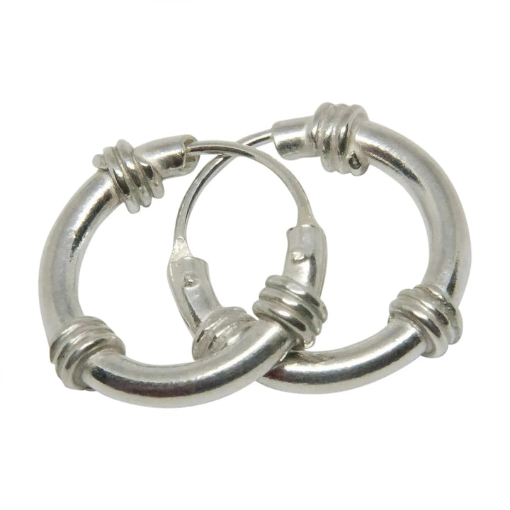 Øreringe, hoops med 3x3 viklinger, sterlingsølv Beadhouse of Copenhagen