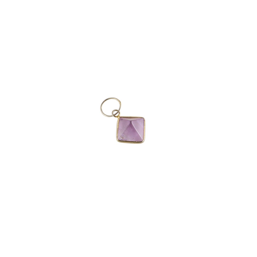 Vedhæng, kvadrat m. sten, forgyldt sterlingsølv, 9-11mm, flere varianter