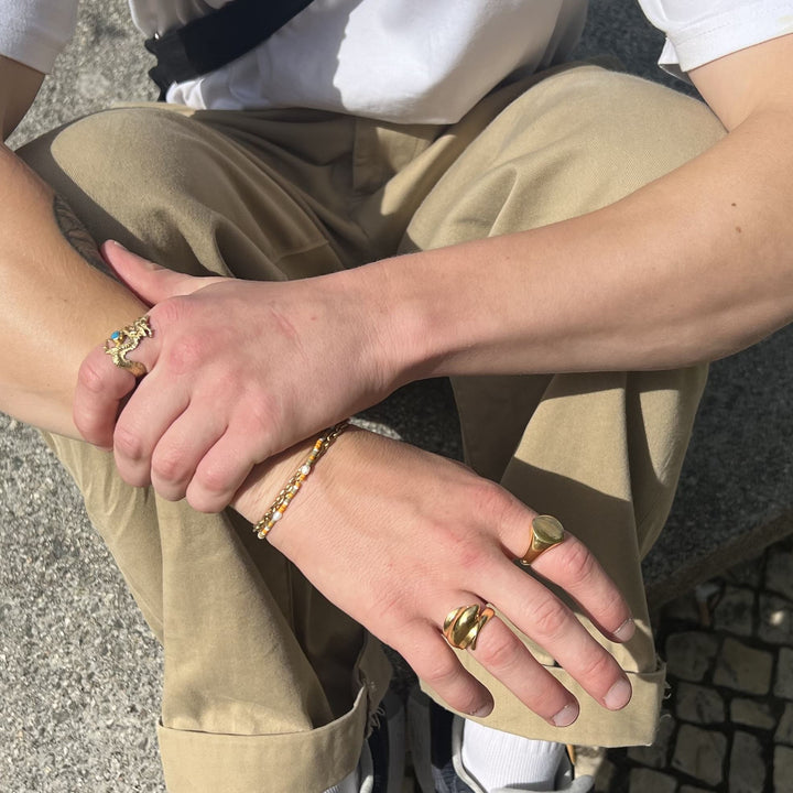 Find Fingerring, cobra ring, forgyldt sterlingsølv hos Beadhouse of Copenhagen i dag, med en altid hurtig levering!