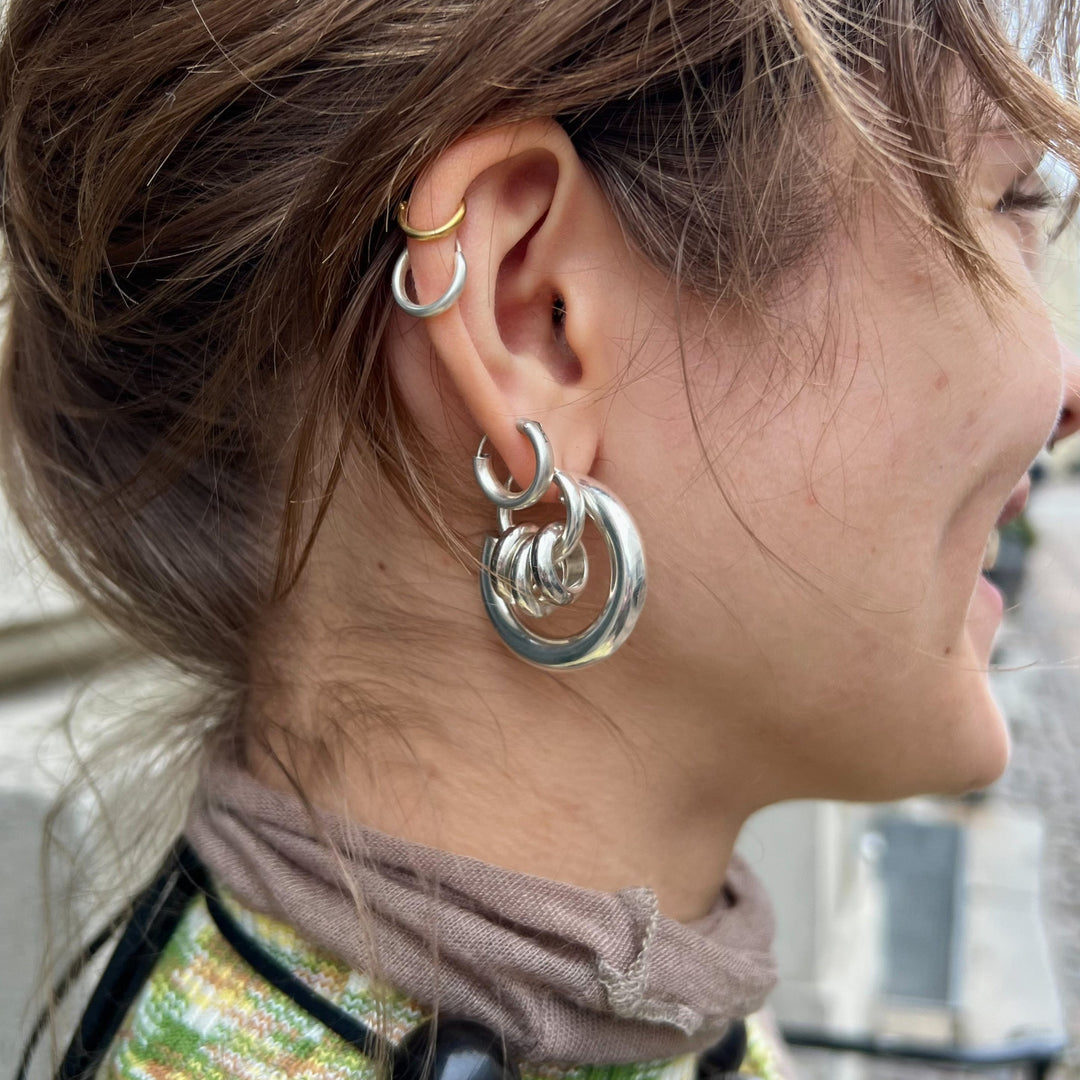 Øskner, runde lukkede, messing forsølvet, 13 x 3,5mm, 4stk Beadhouse of Copenhagen