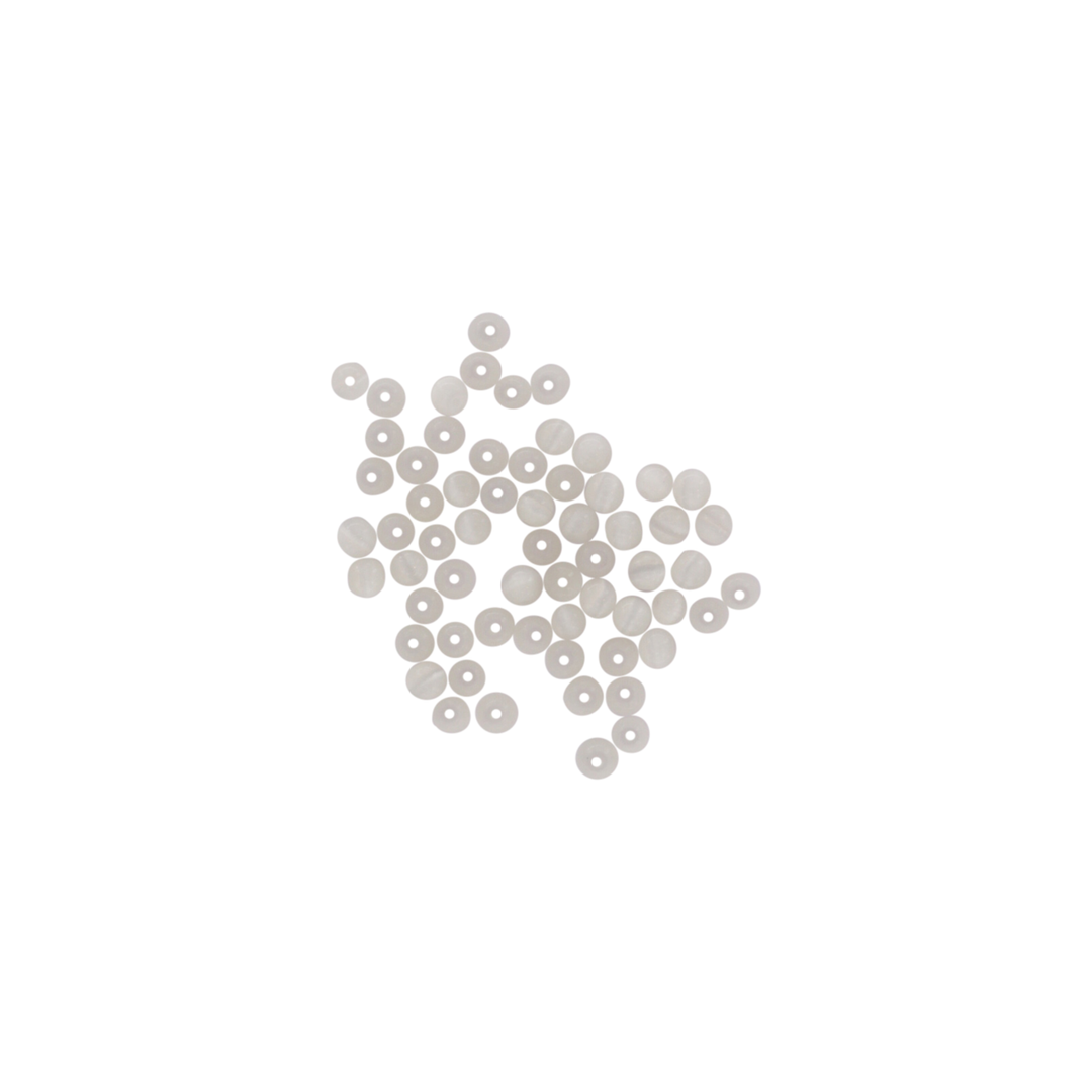 Find Glasfiberperler, runde, hvide, 4 mm hos  Beadhouse of Copenhagen i dag. Husk gratis fragt over 400kr.