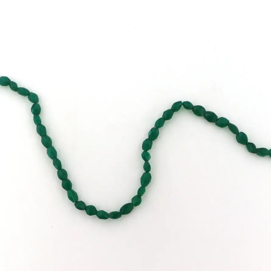 Smykkestensperler, string, grøn agat nugget facetteret, 45 cm/4,5 x 6 mm BOC