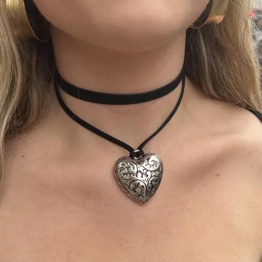 Snor, lys turkis, ruskind, 3 mm x 1,5 m Tax