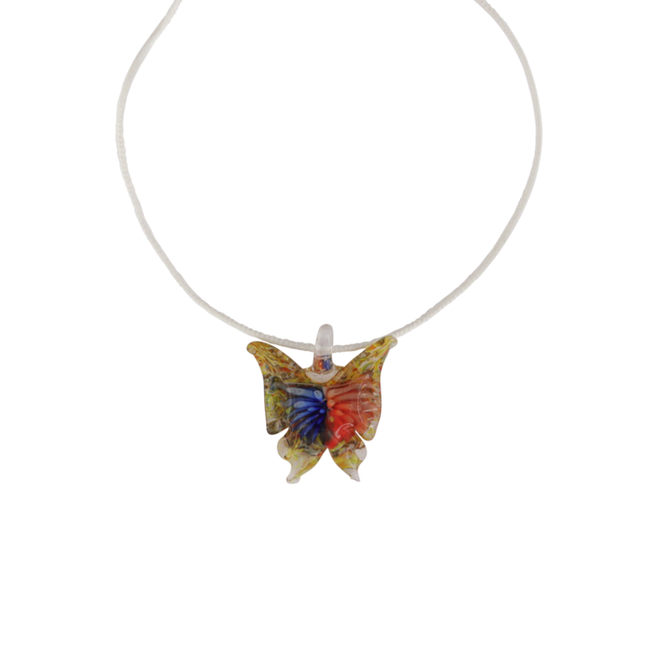 Find Halskæde, blå/koral sommerfugl på hvid satinsnor, håndlavet glas blandt vores store udvalg af  Halskæder hos  Beadhouse of Copenhagen i dag. Husk gratis fragt over 400kr