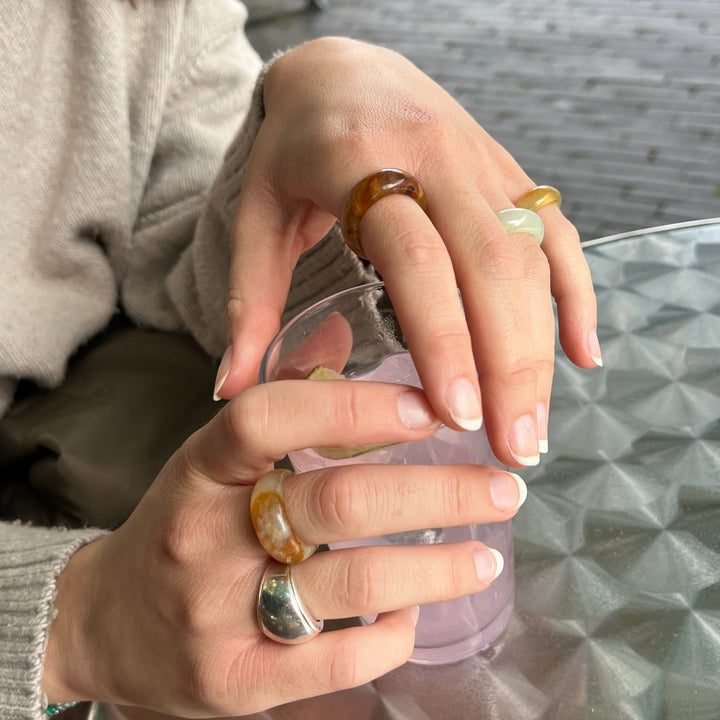 Find Fingerring, ædelsten, jade, mix - 4 stk hos Beadhouse of Copenhagen i dag, med en altid hurtig levering!