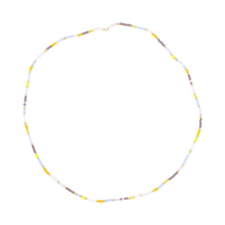 Diy kit, glasperler str. 10/0, guld, med perler der holder farven Beadhouse of Copenhagen