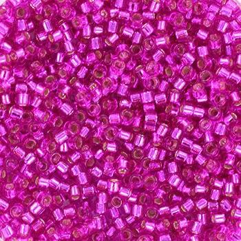 Pink glasperler, miyuki delica beads, silverlined fuchsia Krea