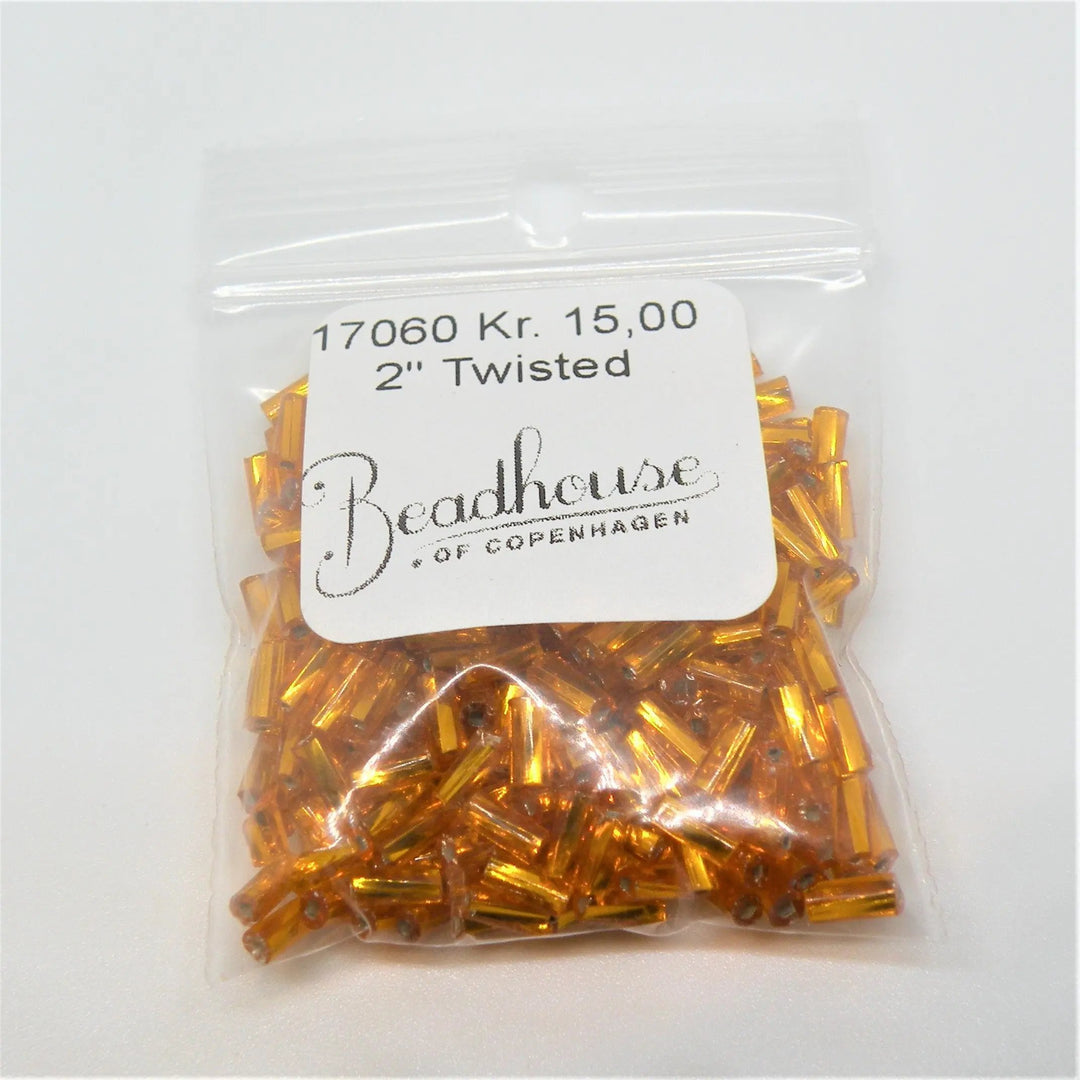 Guld glasperler, preciosa cut bugles, twisted silverlined shiny amber, 4,6 mm Preciosa BOC