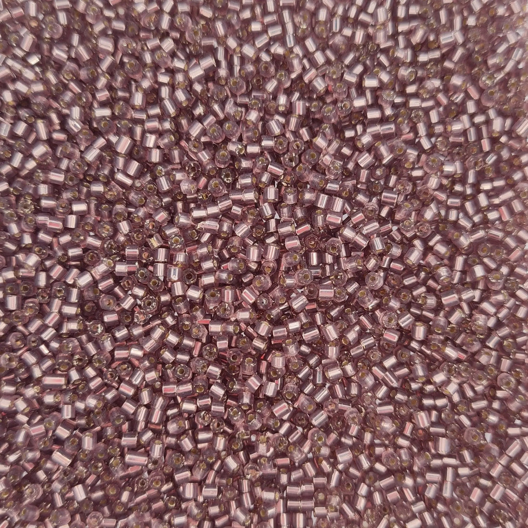 Lilla glasperler, preciosa cut bugles, shiny purple 1,6 mm Preciosa BOC