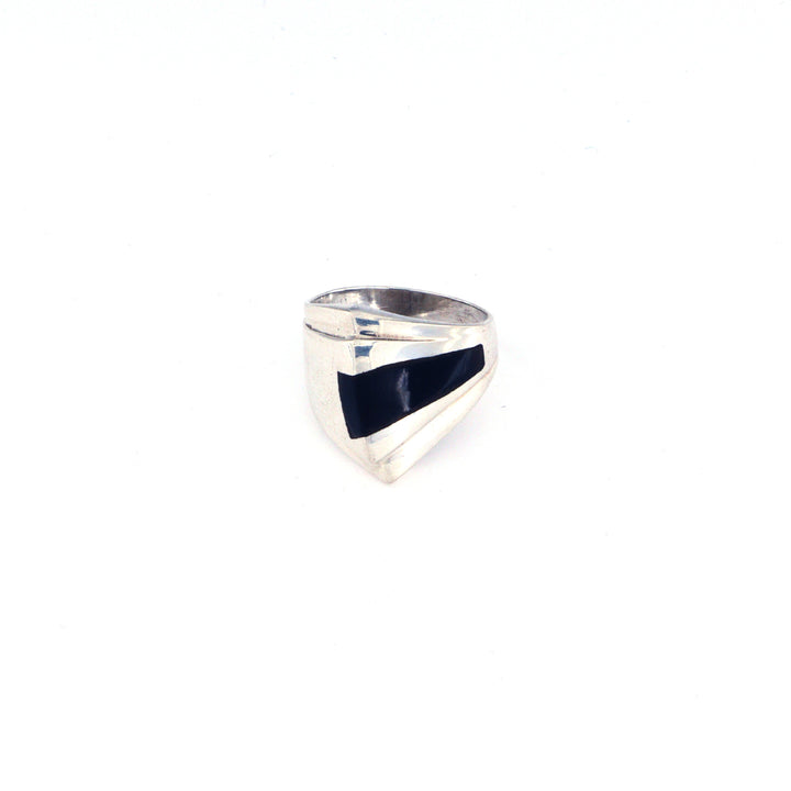 Find Fingerring, retro med onyx, sterlingsølv hos Beadhouse of Copenhagen i dag, med en altid hurtig levering!