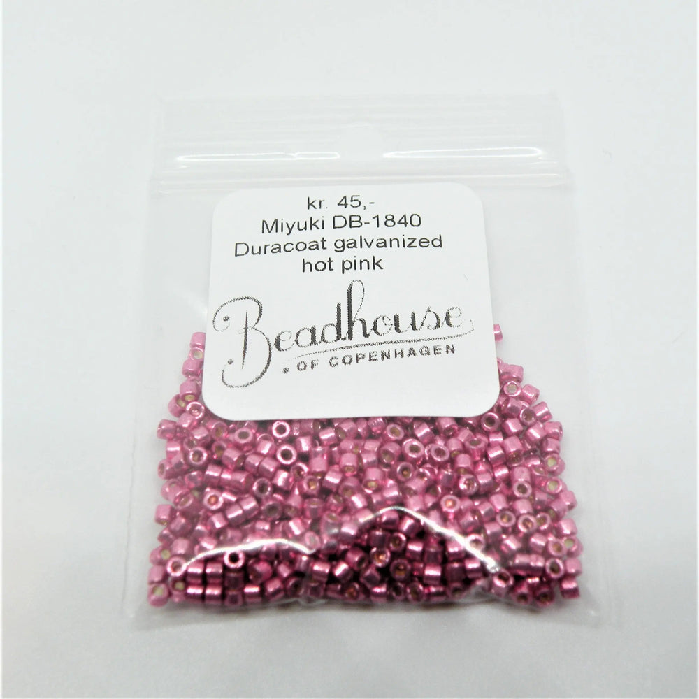 Lyserøde glasperler, miyuki delica beads, duracoat galvanized hot pink Krea