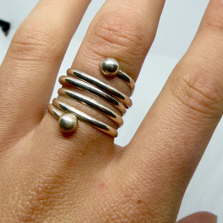 Fingerring, spiral, sterlingsølv Beadhouse of Copenhagen