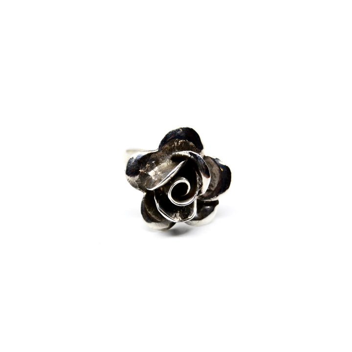 Find Fingerring, stor rose, sterlingsølv hos Beadhouse of Copenhagen i dag, med en altid hurtig levering!