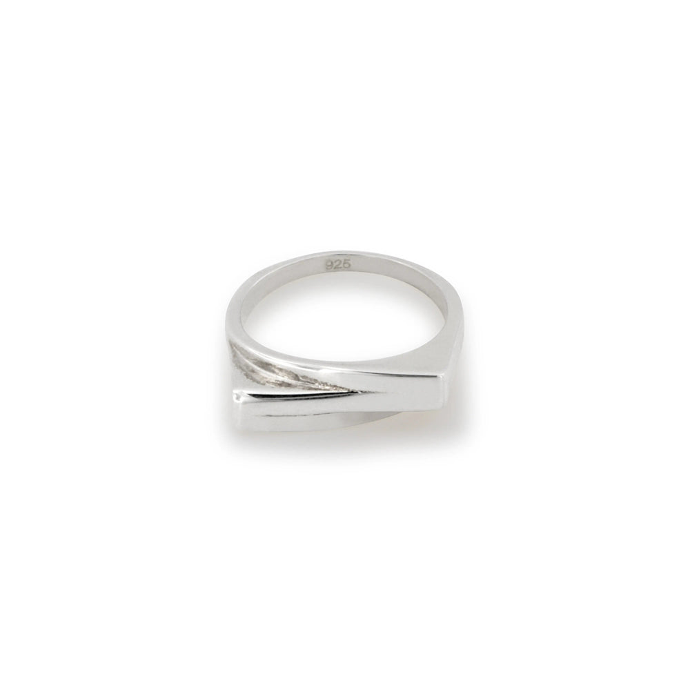 Fingerring, skæv signetring i sterlingsølv og forgyldt sterlingsølv OK Silver