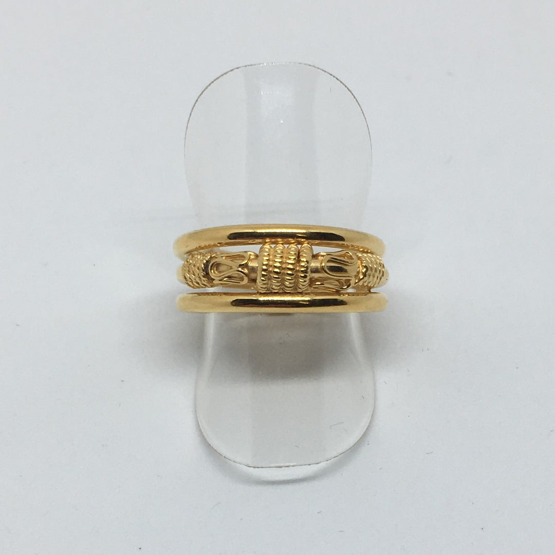 Find Fingerring, triple ring, forgyldt sterlingsølv hos Beadhouse of Copenhagen i dag, med en altid hurtig levering!