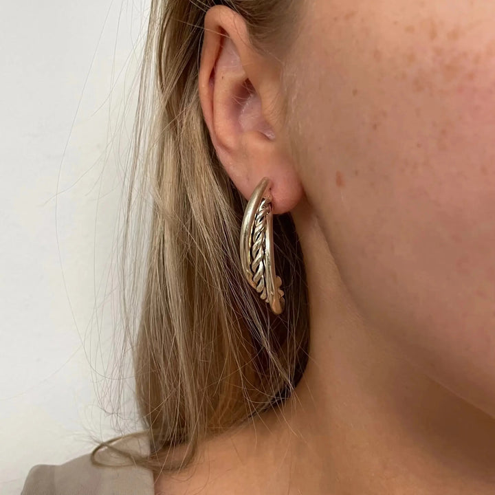 Øreringe, ørestikkere halv hoop, forgyldt og forsølvet messing Beadhouse of Copenhagen