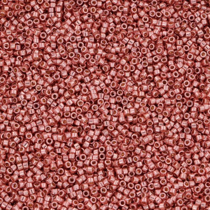 Metalliske glasperler, miyuki delica beads, duracoat galvanized rose gold Krea