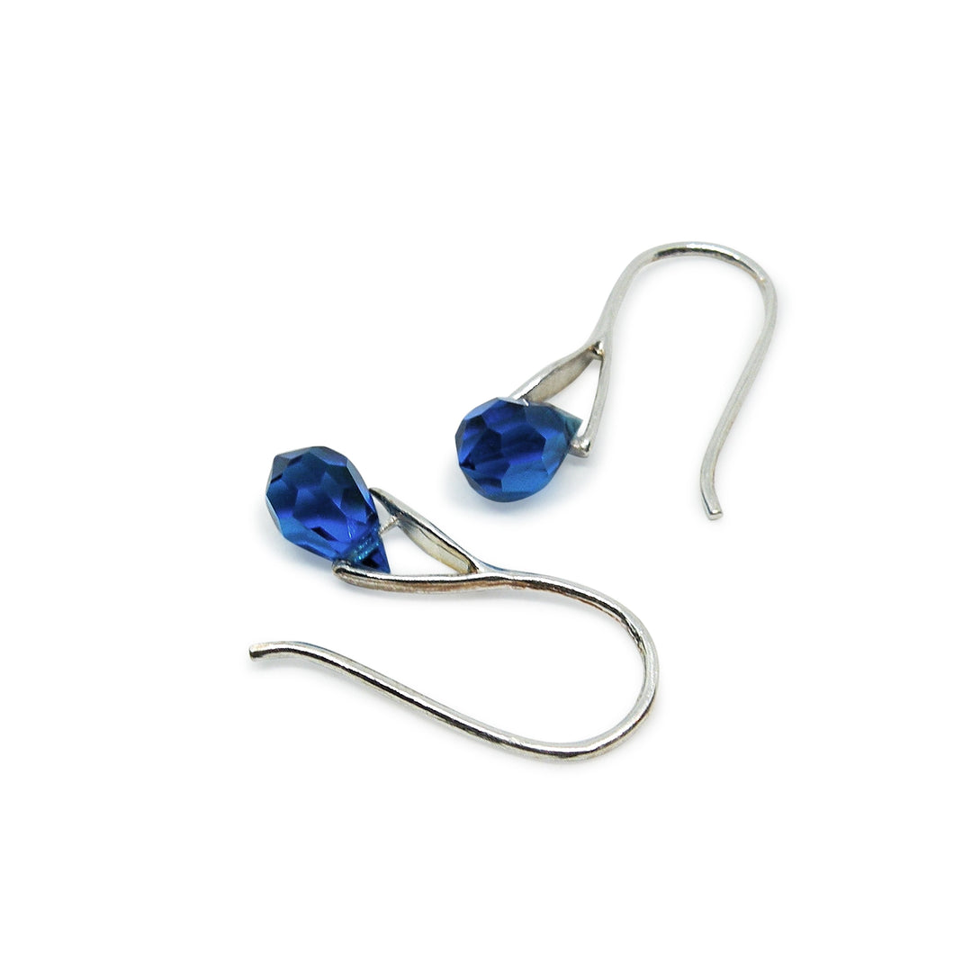 Find Øreringe, ørekrog med capri blue crystal drops, sterlingsølv hos Beadhouse of Copenhagen i dag, med en altid hurtig levering!