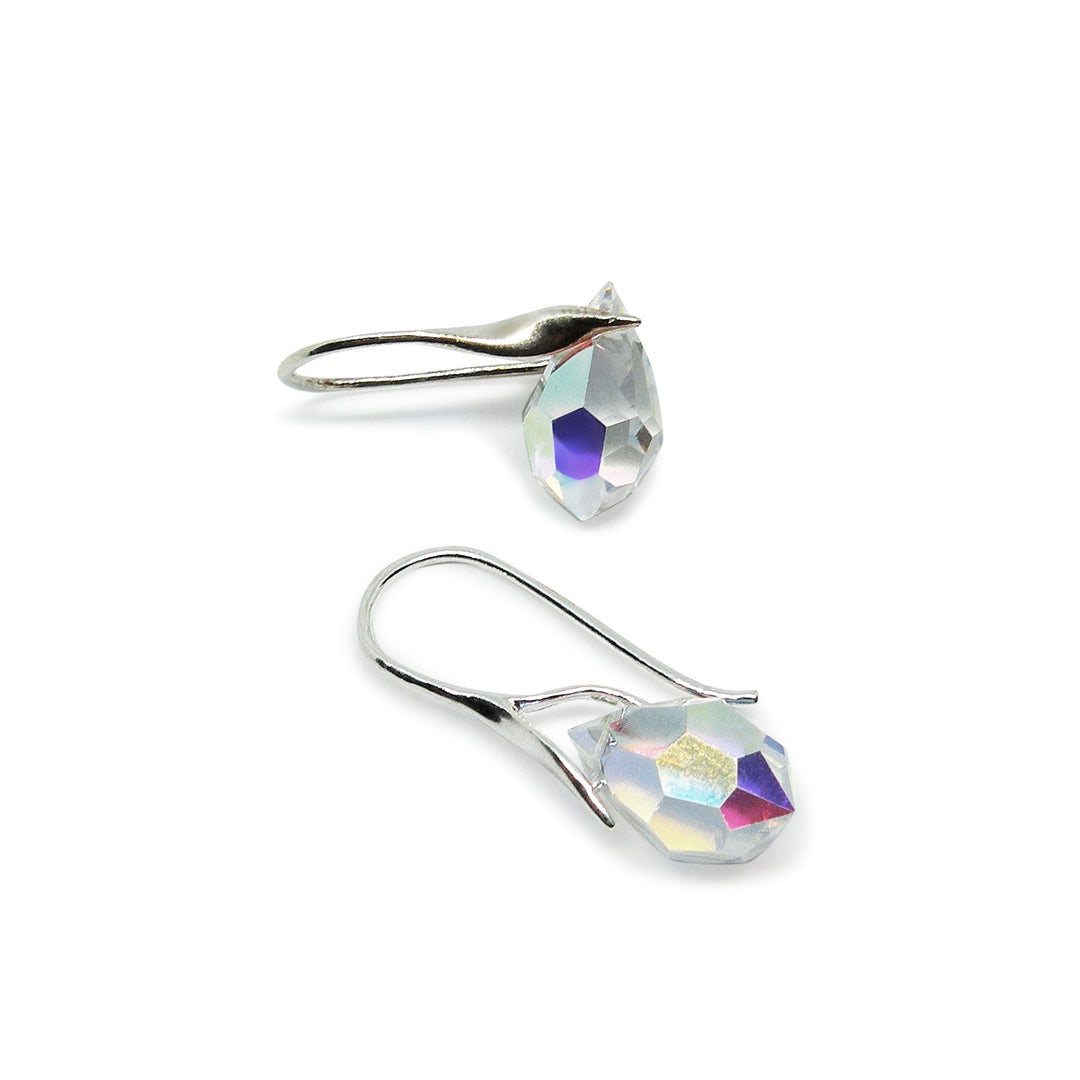 Find Øreringe, ørekrog med crystal ab crystal drops, sterlingsølv hos Beadhouse of Copenhagen i dag, med en altid hurtig levering!