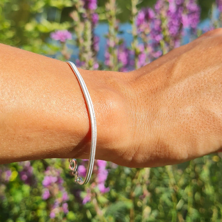 Armbånd, dobbelt snake, mat, forgyldt og sterlingsølv, 16-19 cm/2,4 mm Spain